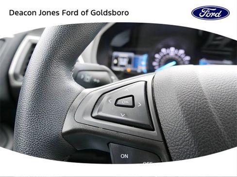 Used 2022 Ford Edge SEL w/ Convenience Package image 22