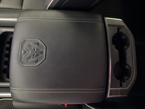 Used 2025 RAM 1500 Laramie image 13