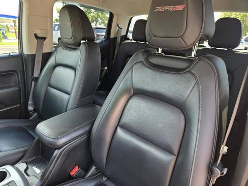 Used 2021 Chevrolet Colorado ZR2 AWD/4WD image 16