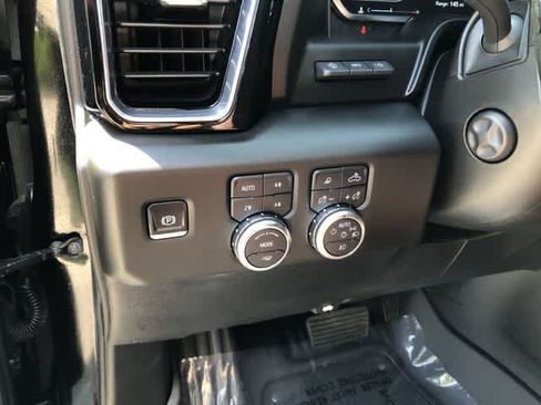 Used 2025 GMC Sierra 1500 Denali Ultimate AWD/4WD image 34