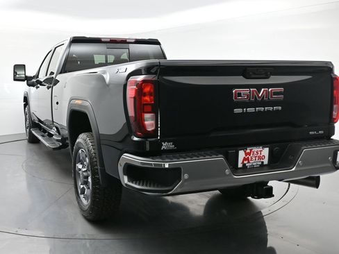 New 2026 GMC Sierra 3500 SLE w/ SLE Value Package AWD/4WD image 23