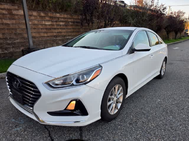 Used 2019 Hyundai Sonata SE FWD image 1