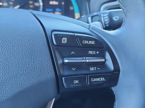 Used 2019 Hyundai Ioniq Base image 12