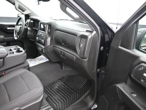 Used 2023 Chevrolet Silverado 1500 Custom AWD/4WD image 11