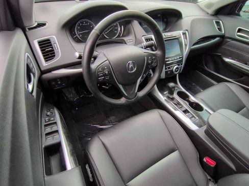 Used 2020 Acura TLX FWD image 10