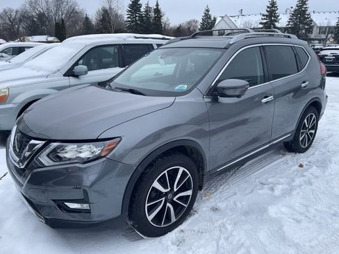 Used 2020 Nissan Rogue SL w/ Premium Package image 1