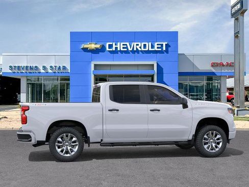 New 2026 Chevrolet Silverado 1500 Custom AWD/4WD image 29