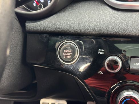 Used 2020 Kia Sportage SX image 22