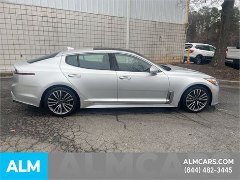 Used 2018 Kia Stinger Premium image 6