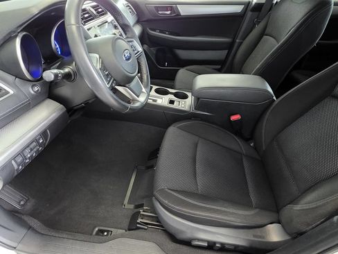 Used 2018 Subaru Outback 2.5i Premium AWD/4WD image 8