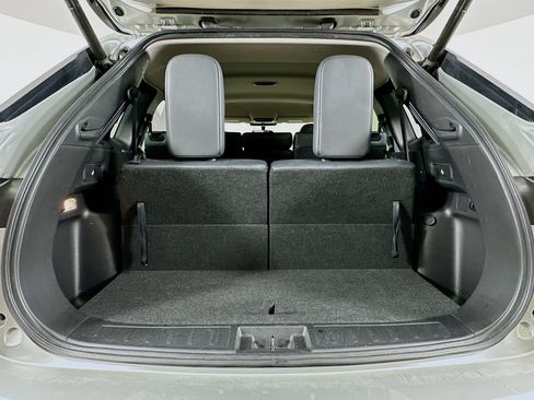 Used 2024 Mitsubishi Outlander SE image 28