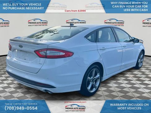 Used 2015 Ford Fusion SE w/ Equipment Group 201A FWD image 4