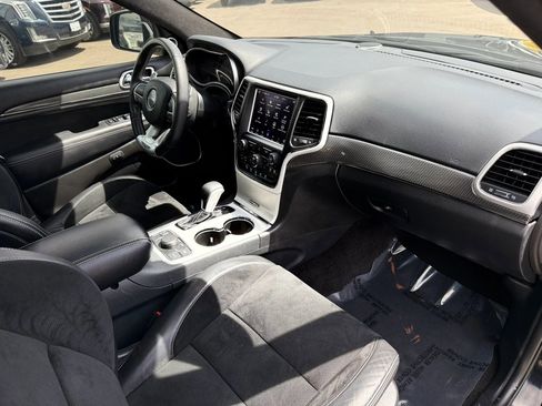 Used 2018 Jeep Grand Cherokee Trackhawk image 28