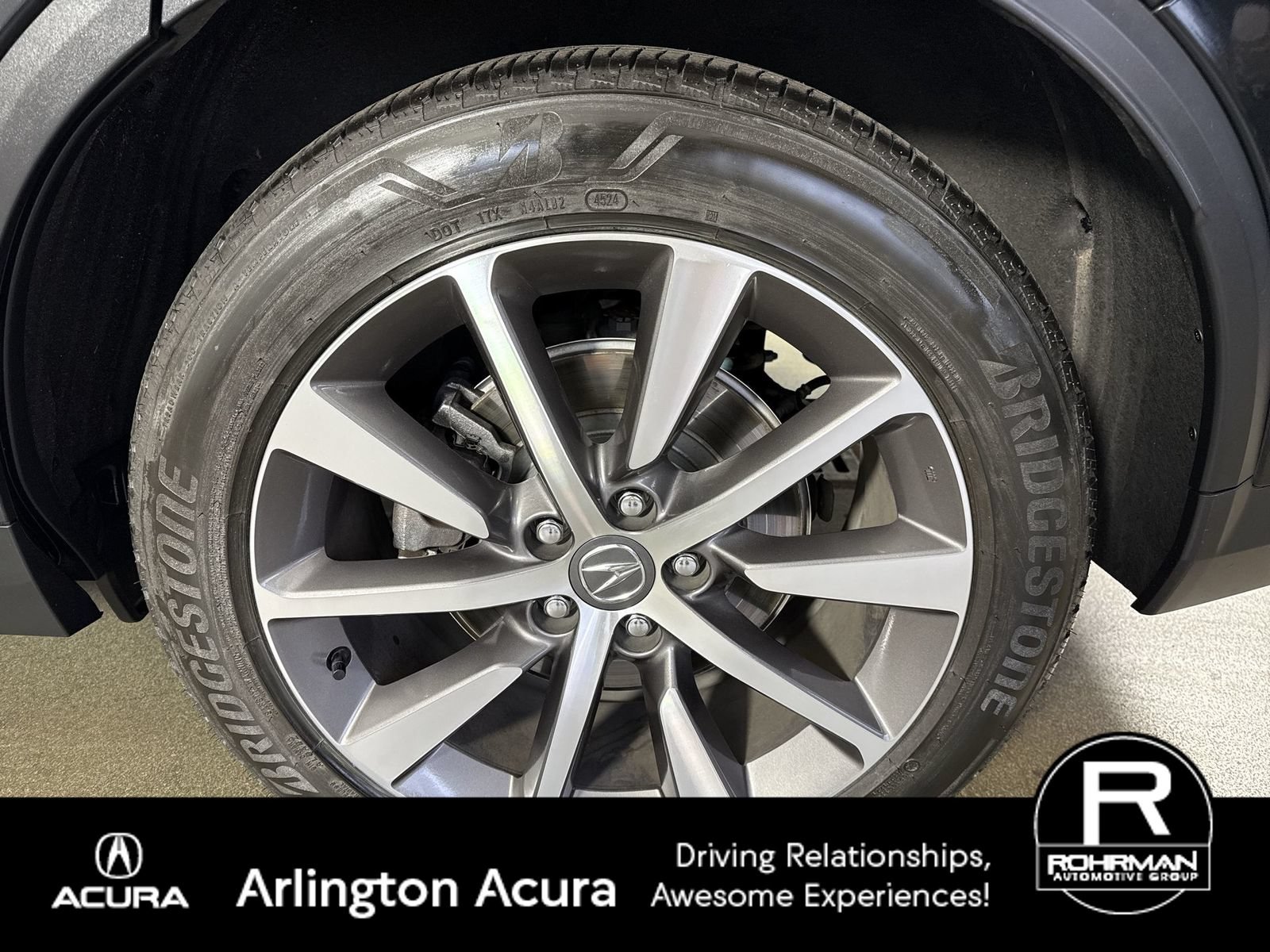 Certified 2025 Acura MDX w/ Technology Package FWD image 5