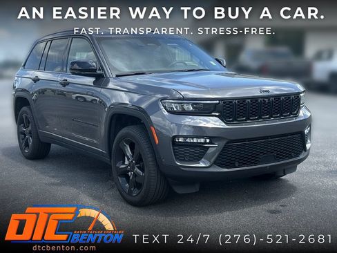 Used 2025 Jeep Grand Cherokee Limited w/ Luxury Tech Group II AWD/4WD image 1