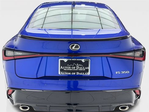 Used 2022 Lexus IS 350 F Sport w/ Dynamic Handling Package image 11