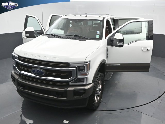 Certified 2022 Ford F350 King Ranch w/ King Ranch Ultimate Package AWD/4WD image 26