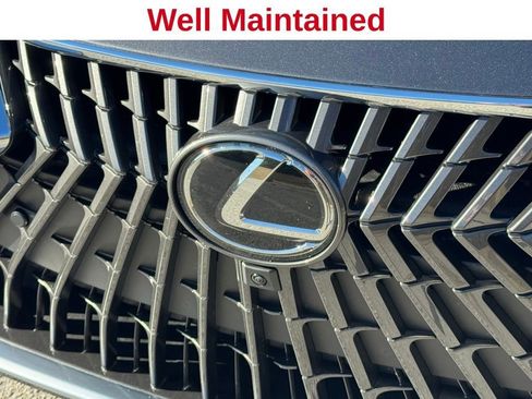 Used 2024 Lexus ES 350 Ultra Luxury w/ Accessory Package (Z2) image 7