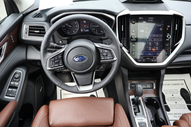 Used 2023 Subaru Ascent Touring AWD/4WD image 5