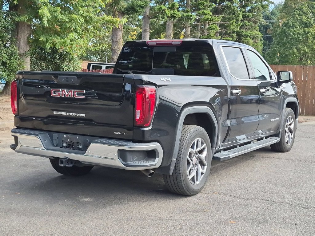 Used 2023 GMC Sierra 1500 SLT w/ SLT Premium Plus Package AWD/4WD image 7