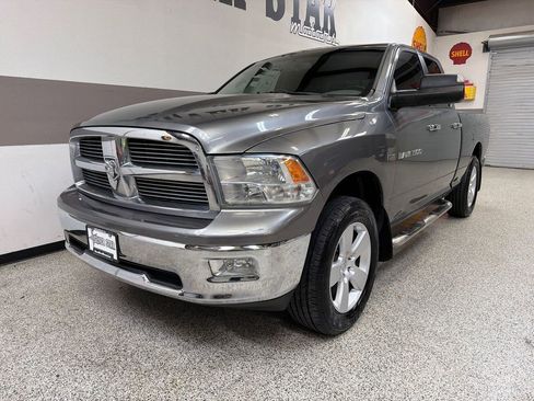 Used 2011 RAM 1500 Lone Star RWD image 3