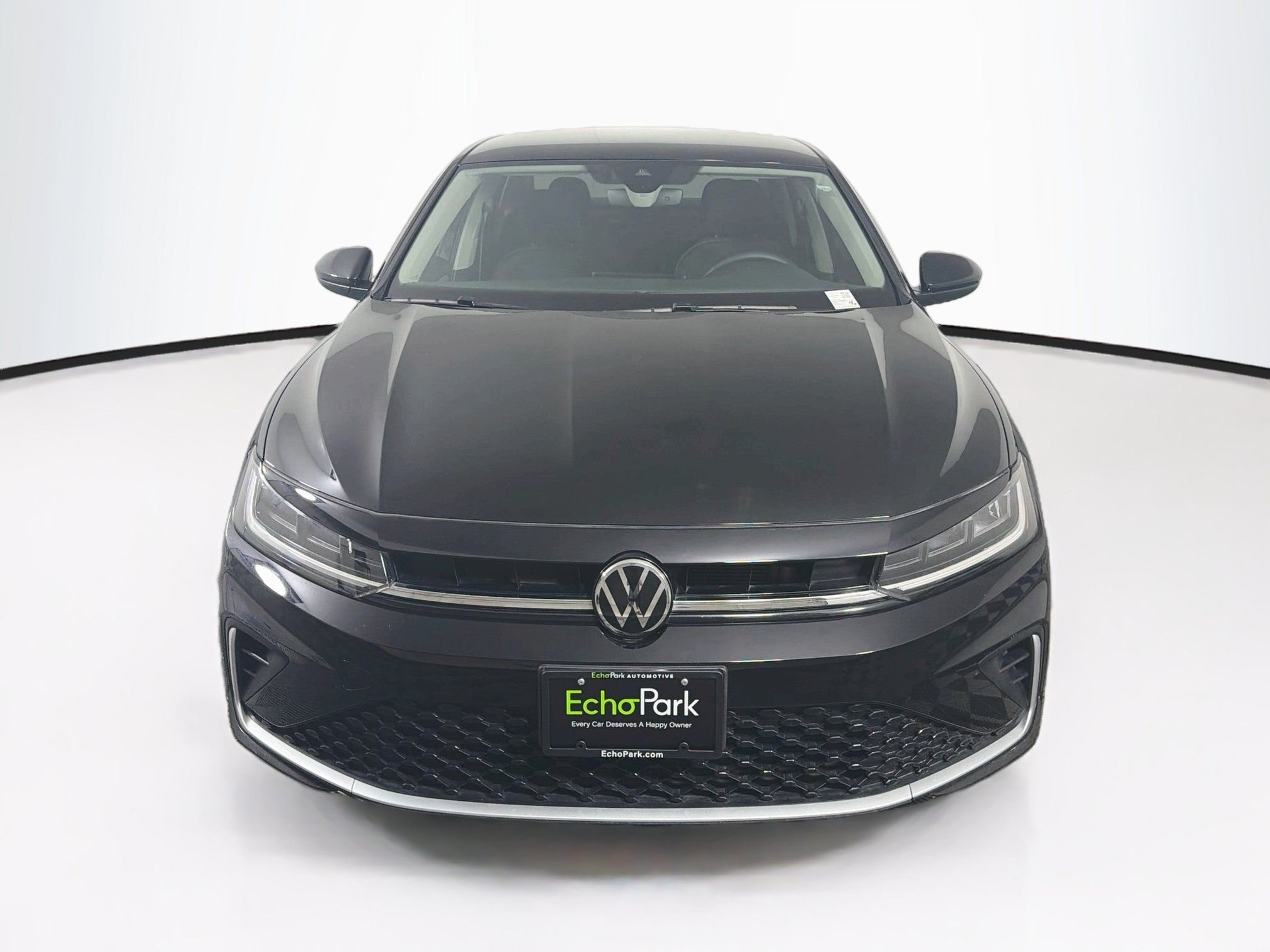 Used 2025 Volkswagen Jetta S FWD image 2