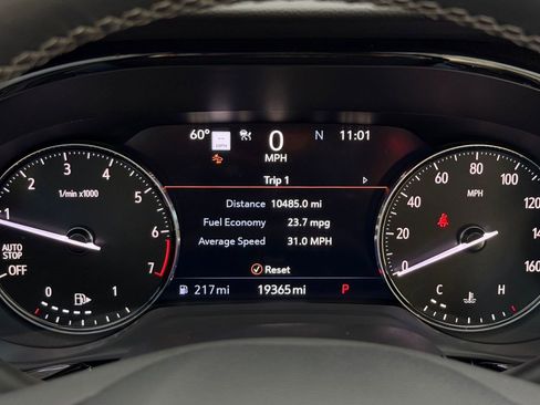 Used 2022 Buick Envision Avenir w/ Technology Package II image 19