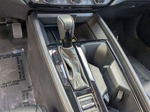 Certified 2025 Honda Accord EX-L image 13