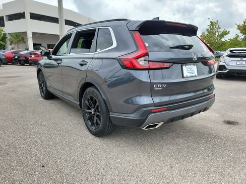 Used 2023 Honda CR-V Sport image 4