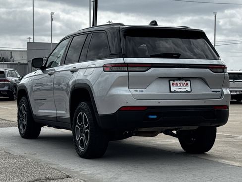 Used 2022 Jeep Grand Cherokee Trailhawk image 8