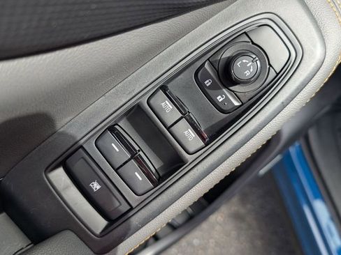 Certified 2025 Subaru Forester Wilderness AWD/4WD image 11