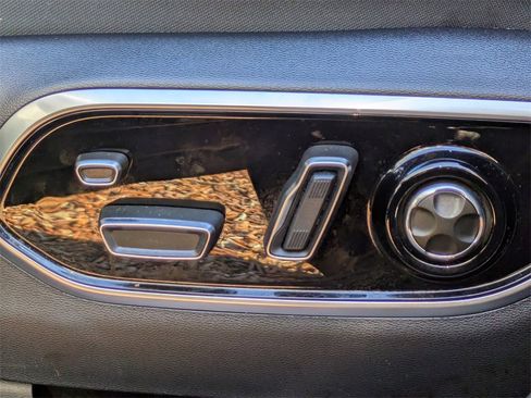 Used 2025 Jeep Wagoneer S Launch Edition image 21