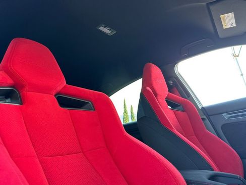 Used 2025 Honda Civic Type R image 15
