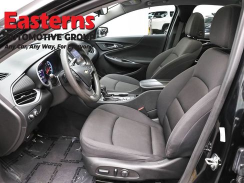 Used 2023 Chevrolet Malibu LT FWD image 14