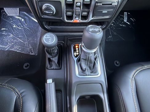 New 2025 Jeep Wrangler Sahara image 22