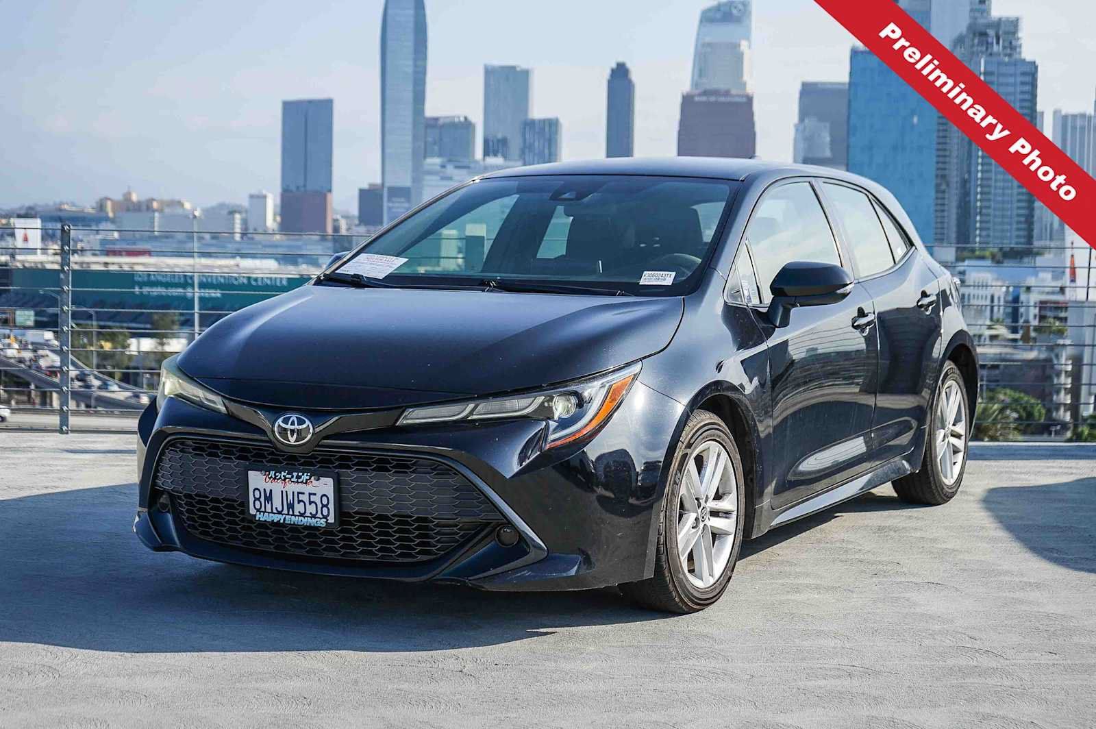 Used 2019 Toyota Corolla SE FWD image 1