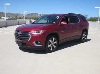 Used 2021 Chevrolet Traverse LT w/ LT Premium Package image 1