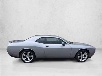 Used 2018 Dodge Challenger R/T RWD video 3