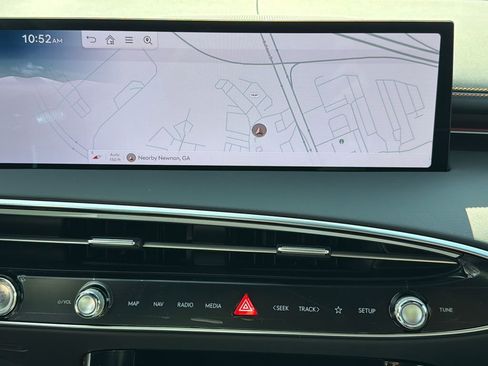 New 2026 Genesis GV70 3.5T Sport Advanced AWD/4WD image 29