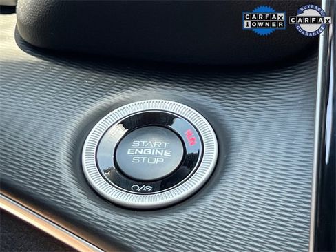 Certified 2025 Jeep Grand Cherokee Laredo X image 29