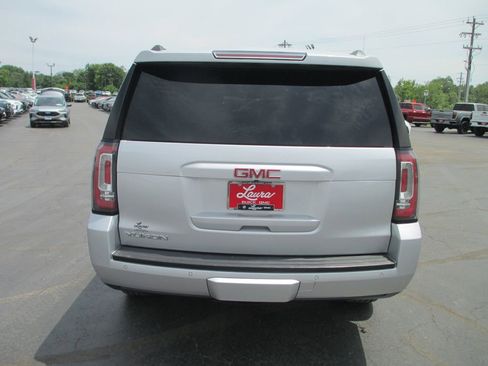 Used 2019 GMC Yukon SLT w/ Open Road Package AWD/4WD image 6