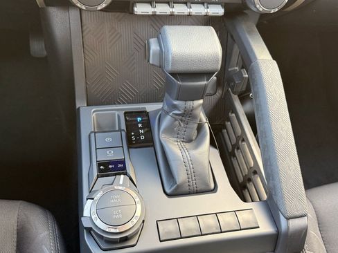 New 2026 Toyota Tacoma SR5 AWD/4WD image 19
