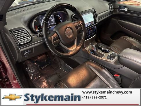 Used 2019 Jeep Grand Cherokee Overland image 42