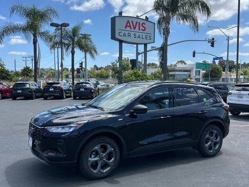 Used 2025 Ford Escape ST-Line AWD/4WD image 1