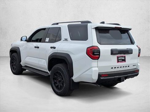 Certified 2026 Toyota 4Runner TRD Off-Road AWD/4WD image 9