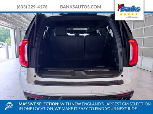Certified 2024 GMC Yukon XL Denali w/ Denali Reserve Package AWD/4WD image 8