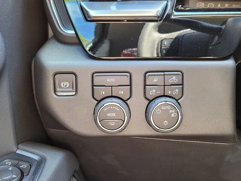 New 2026 Chevrolet Silverado 1500 LT w/ All Star Edition Plus image 15