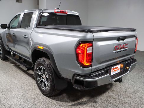 Used 2024 GMC Canyon AT4 w/ Canyon Safety Plus Package AWD/4WD image 9