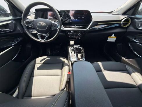 New 2026 Chevrolet Trax ACTIV FWD image 15