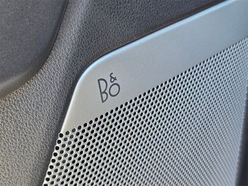 Used 2024 Ford F350 Lariat w/ Lariat Ultimate Package image 19